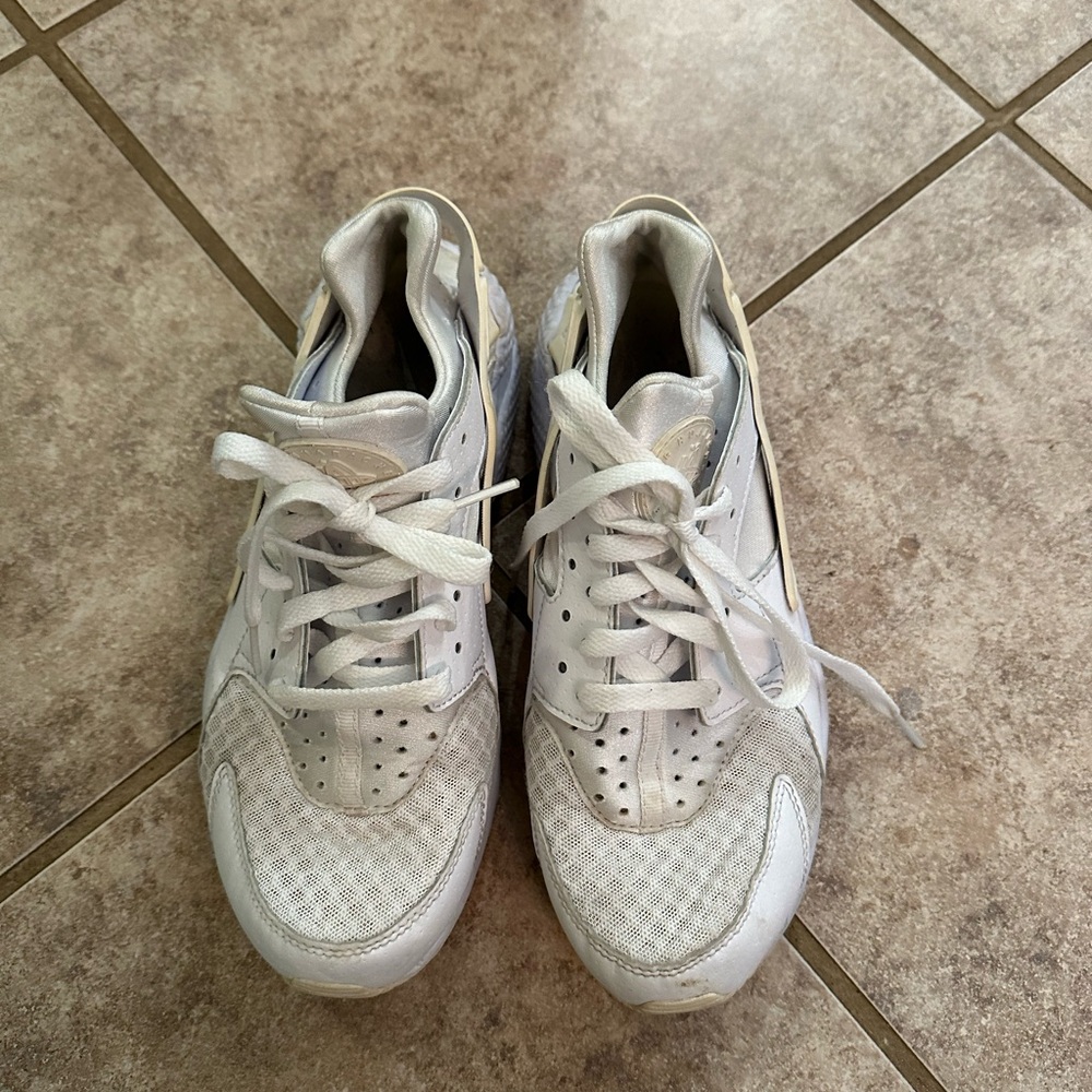 Nike Hurricane shoes